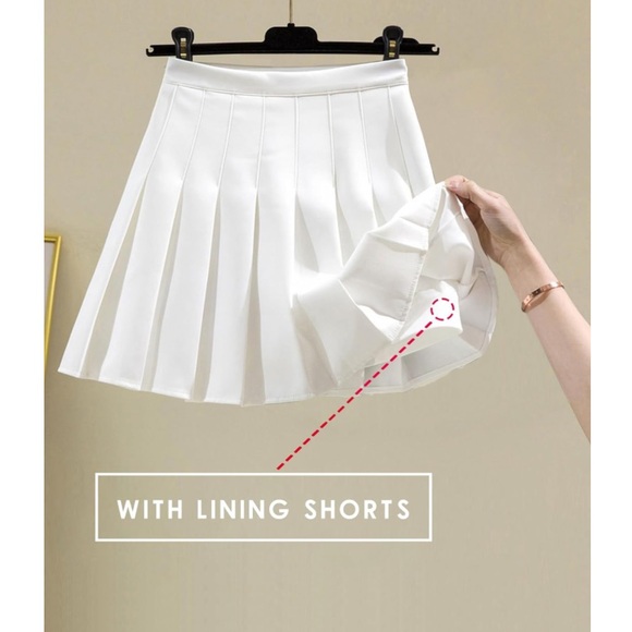 Women's Pleated Tennis Skirts High Waisted with Shorts Size Medium - Picture 2 of 6